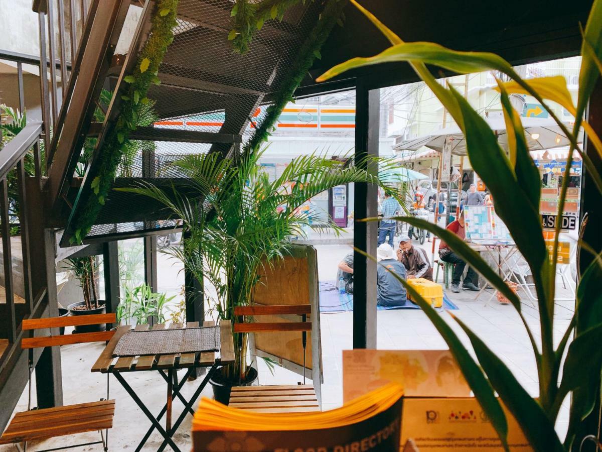 방콕 Oasis Cafe And Nap 호스텔 외부 사진