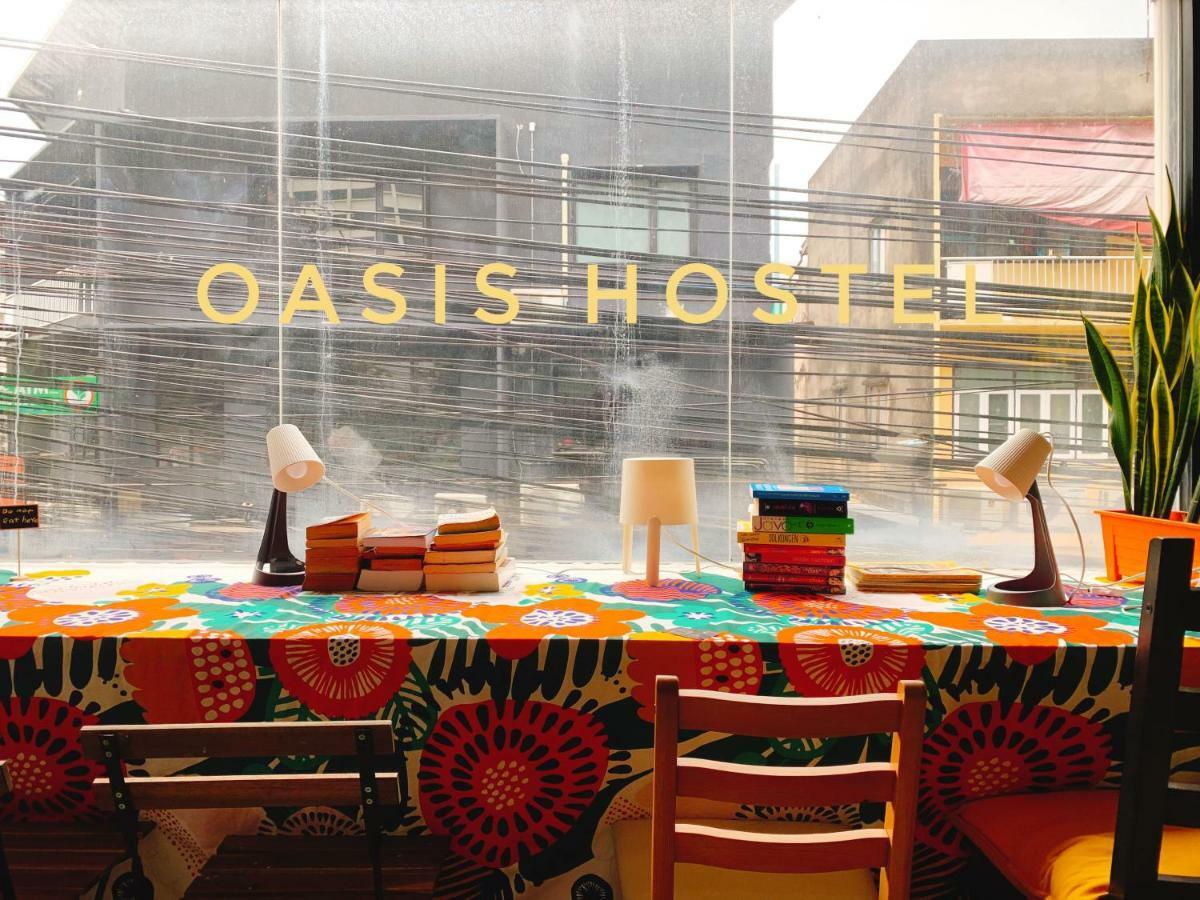 방콕 Oasis Cafe And Nap 호스텔 외부 사진